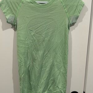 lululemon athletica Green Short Sleeve Top